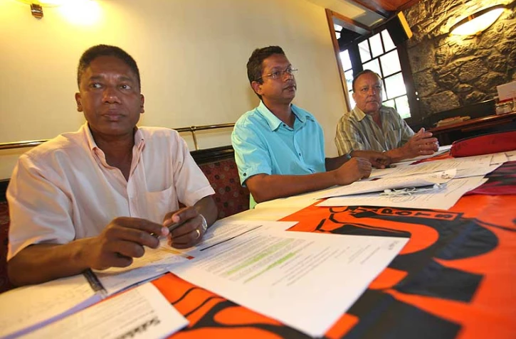 Mercredi 1 Septembre 2010

Conférence de presse de l'union sud trésor