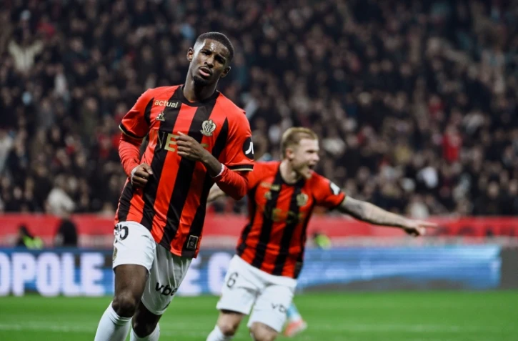 L'attaquant niçois Mohamed-Ali Cho (gauche) après son but inscrit contre l'OM, lors de la 19e journée de L1, le 26 janvier 2025 à Nice 