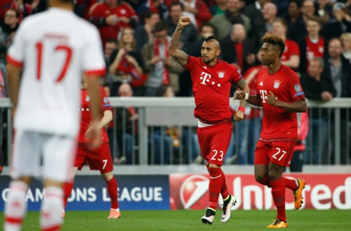 Le milieu de terrain du Bayern Munich Arturo Vidal après avoir ouvert le score face à Benfica à l'Allianz Arena, le 5 avril 2016