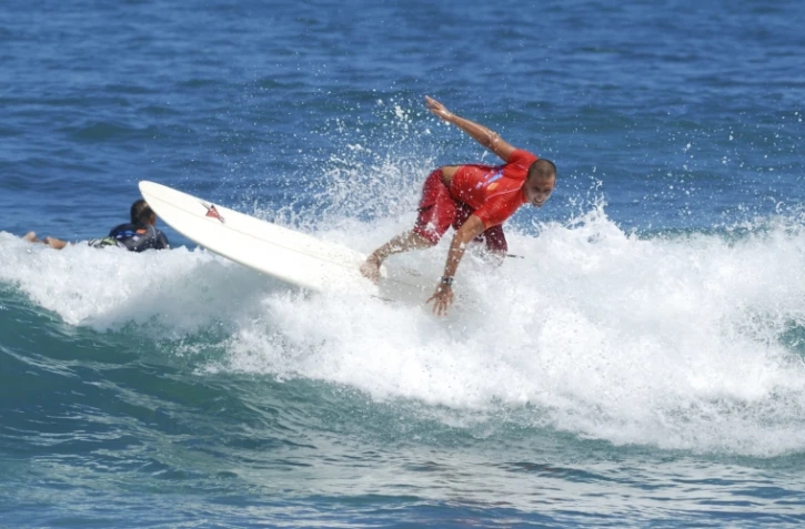 Samedi 18 septembre 2010 - Championnat de La Réunion de surf  Roches Noires (Photo Védé)