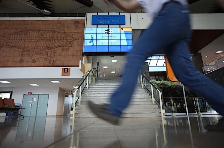 Vendredi 24 Septembre 2010

Ecran d'information à Gillot