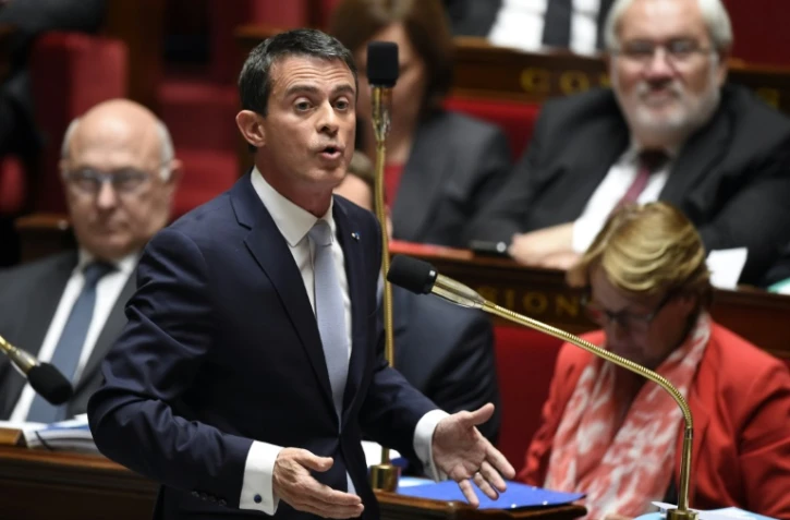 Le Premier ministre, Manuel Valls, à l'Assemblée nationale lors des questions au gouvernement, le 14 octobre 2015