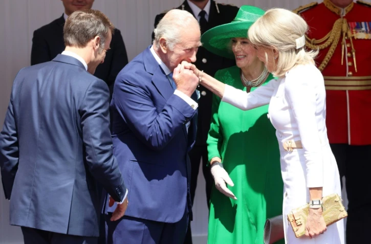 Le roi Charles III et la reine Camilla accueillent le président Emmanuel Macron et son épouse Brigitte Macron pour la première visite d'Etat au Royaume-Uni d'un président français en 17 ans, le 8 juillet 2025