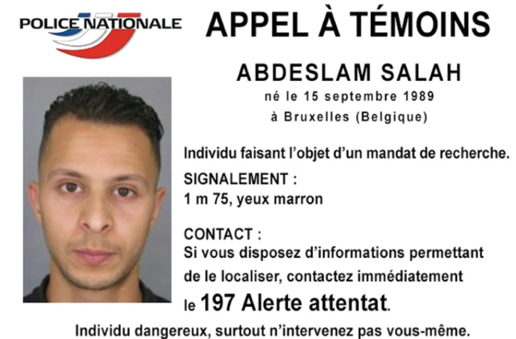 Photo diffusée le 15 novembre 2015 par la police nationale d'un "appel à témoin" concernant Abdelslam Salah, un suspect dans l'enquête sur les attentats de Paris