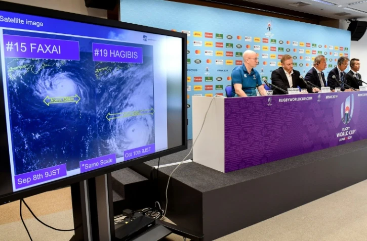 Image satellite du typhon Hagibis lors d'une conférence de presse des organisateurs de la Coupe du monde de rugby, le 10 octobre 2019 à Tokyo