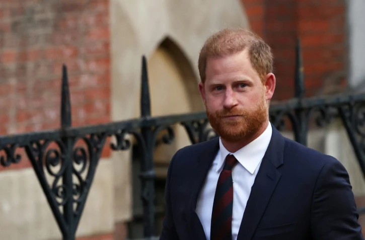 Le prince Harry quitte la Haute Cour de justice britannique, à Londres, le 9 avril 2025
