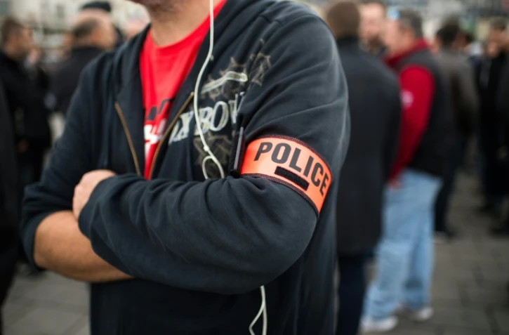 Rassemblement de policiers le 23 octobre 2016 sur le Vieux Port à Marseille