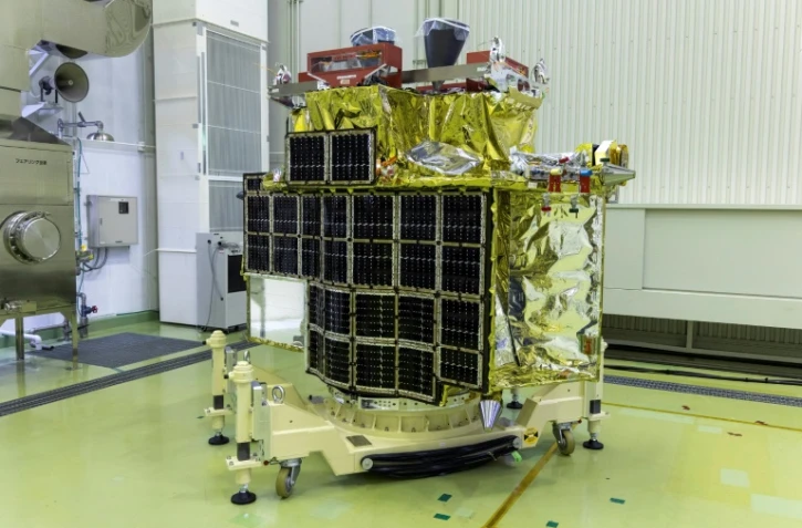 Photo diffusée par l'agence spatiale japonaise Jaxa du module japonais SLIM exposé au centre spatial de Tanegashima, le 1er juin 2023 au Japon