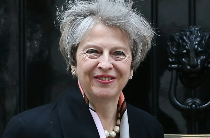 La Première ministre Theresa May devant le 10 Downing Street, le 23 février 2017 à Londres