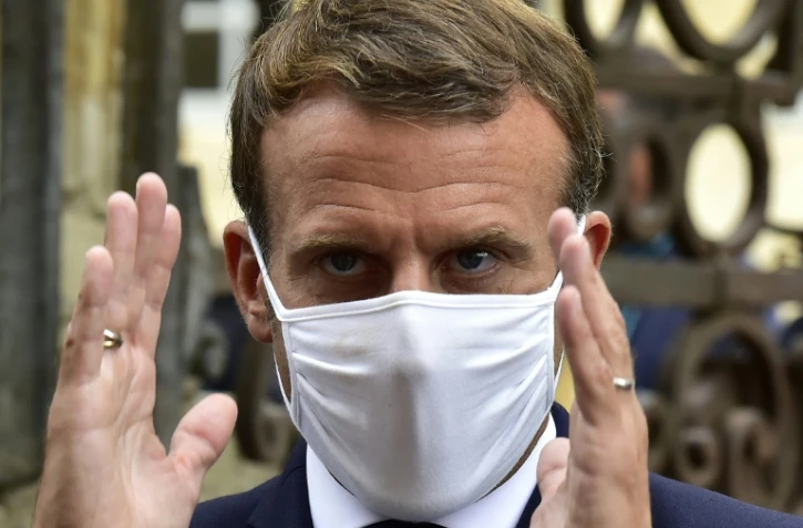 Le président français Emmanuel Macron en visite dans le sud de la France le 18 septembre 2020