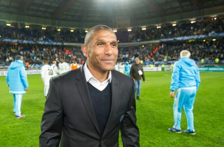 Le nouvel entraîneur de Marseille Franck Passi sourit après la qualification de son équipe en finale de la Coupe de France au détriment de Sochaux à Auguste-Bonal, le 20 avril 2016