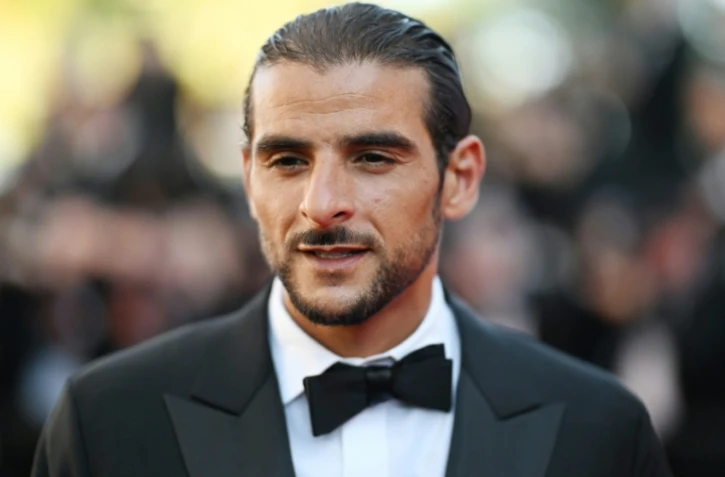 Sofiane Zermani pour la diffusion du "Comte de Monte-Cristo" au festival de Cannes, le 22 mai 2024