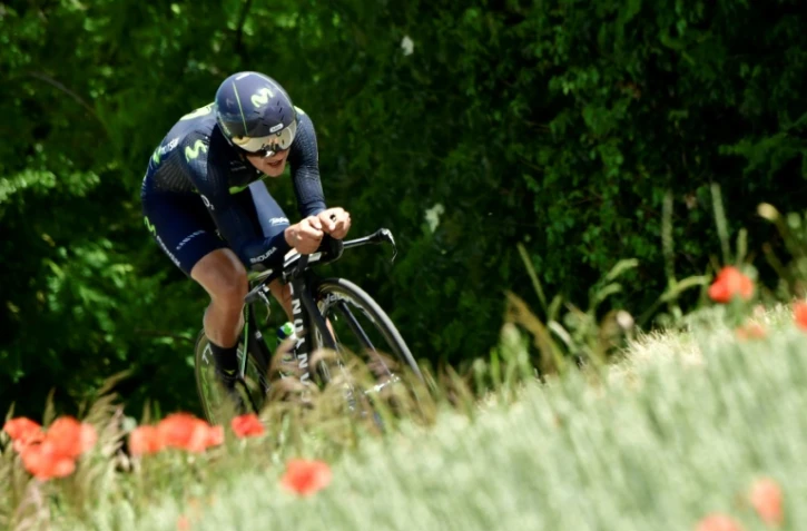 L'Equatorien Richard Carapaz pendant la 4e étape du Critérium du Dauphiné le 7 juin 2017 entre La Tour-du-Pin et Bourgoin-Jallieu