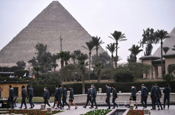 Les Bleues à leur hôtel près des pyramides de Gizeh, au Caire, le 13 janvier 2021