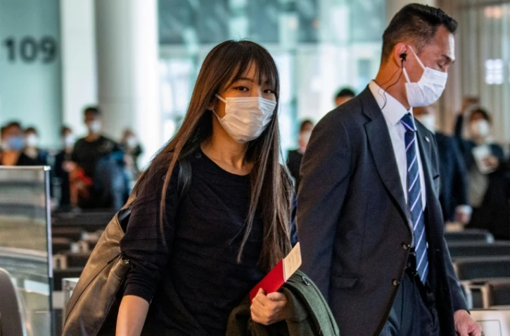 L'ancienne princesse Mako à l'aéroport de Tokyo-Haneda le 14 novembre 2021 