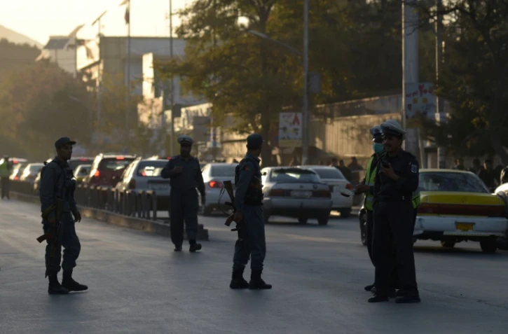 Des membres des forces de sécurité afghanes dans une rue de Kaboul, le 31 octobre 2017