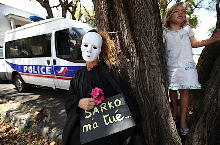 Samedi 6 Novembre 2010

 Manifestation contre la réforme des retraites