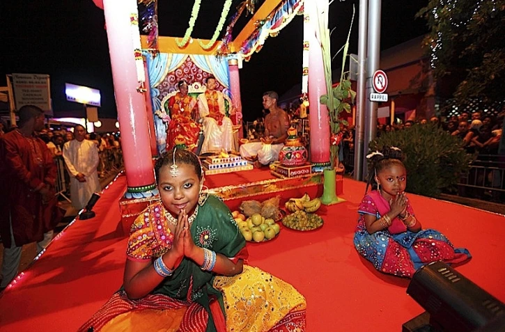 Dimanche 8 novembre 2010
Dipavali à Saint-Pierre