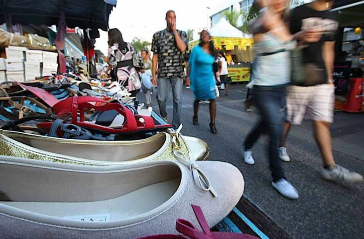 Braderie commerciale de Saint-Denis