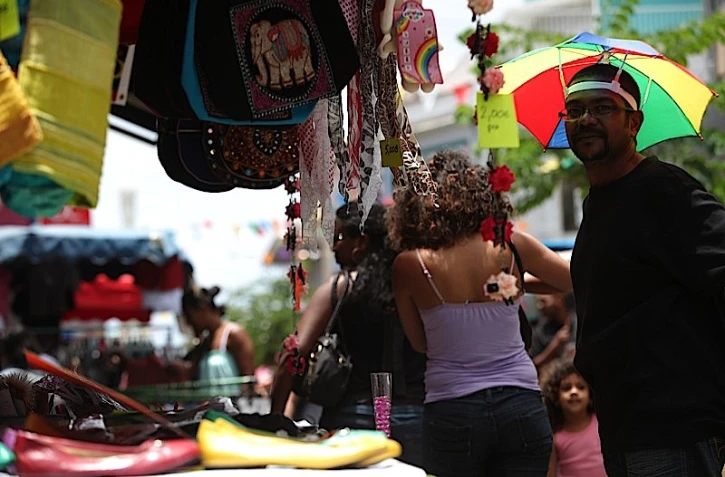 Braderie commerciale de Saint-Denis