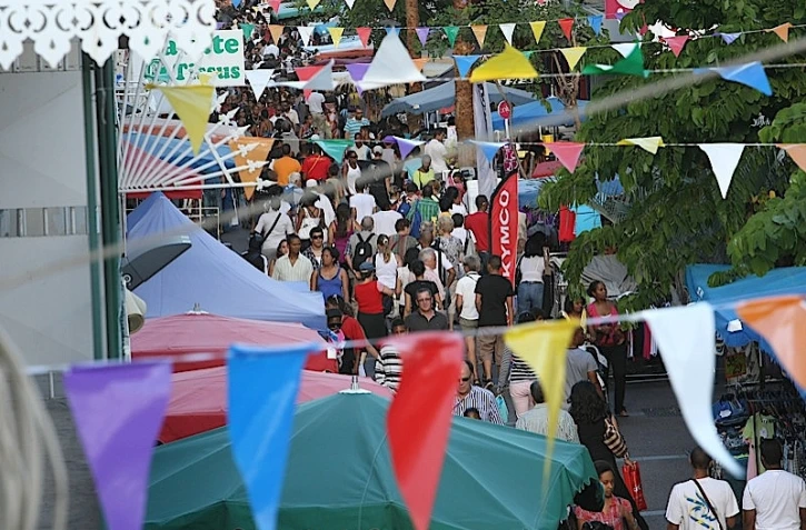 Braderie commerciale de Saint-Denis