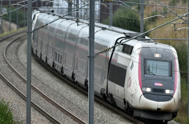 Un TGV Paris-Rennes, à Coutalain en Eure-et-loire, le 10 septembre 2024