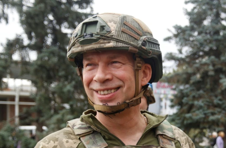 Le général Oleksandre Syrsky, alors chef des forces terrestres, aujourd'hui à la tête de forces ukrainiennes, le 10 septembre 2022 dans un lieu non précisé en Ukraine