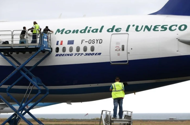 La phrase &quot;La Réunion patrimoine mondial de l'UNESCO&quot; est apposée sur les tous les Boeing 777 d'Air Austral