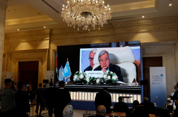 Le secrétaire général de l'ONU Antonio Guterres lors du "Sommet pour la paix" au 15e jour de guerre entre Israël et le Hamas, le 21 octobre 2023 au Caire