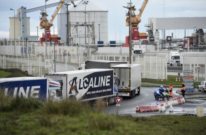 Camions à Calais le 23 décembre 2020