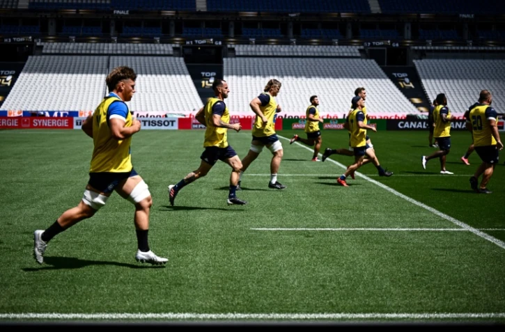Les joueurs de Castres à l'entraînement au Stade de France, le 23 juin 2022, veille de la finale du Top 14 contre Montpellier