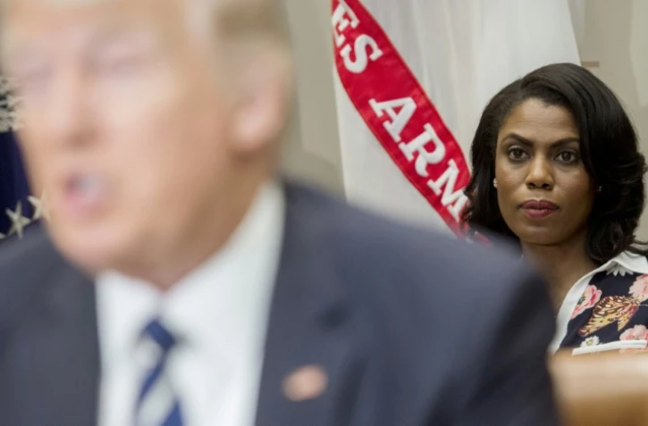 Donald Trump et Omarosa Manigault lors d'une réunion à la Maison Blanche le 14 février 2017