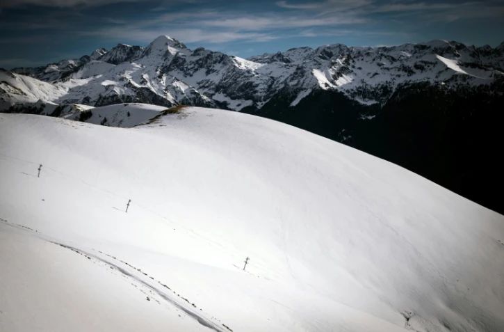 Une piste de ski déserte au Mourtis (Haute-Garonne) le 16 décembre 2020
