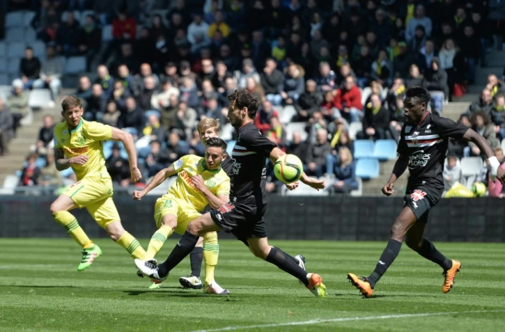 Adrien Thomasson inscrit le but nantais face à Nice, le 30 avril 2016 à La Beaujoire