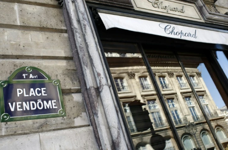 Une photographie de la vitrine du bijoutier Chopard, place Vendôme, à Paris de la place Vendôme, le 30 mai 2009