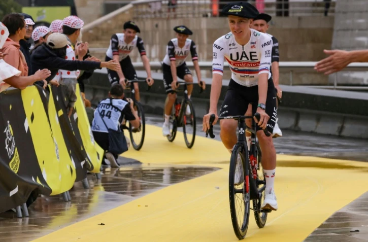 Le Slovène Tadej Pogacar lors de la présentation de l'équipe UAE pour le Tour de France à Bilbao (Espagne) le 29 juin 2023