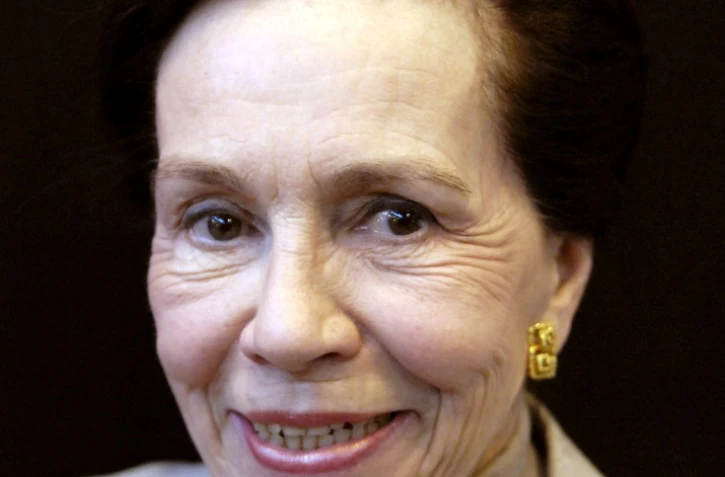 Marie-France Garaud, ancienne candidate à l'élection présidentielle de 1981 et ex-députée européenne, au salon du livre de Paris en mars 2007