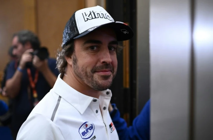 Le pilote automobile espagnol Fernando Alonso, le 3 janvier 2020 à Jeddah (Arabie saoudite)