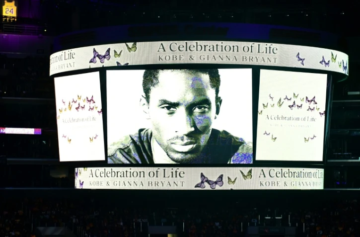 Lors d'un hommage à Kobe Bryant et à sa fille Gianna Bryant", à Los Angeles le 24 février 2O2O