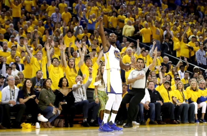 Kevin Durant au shoot lors de la première manche de la finale NBA, le 1er juin 2017 à Oakland