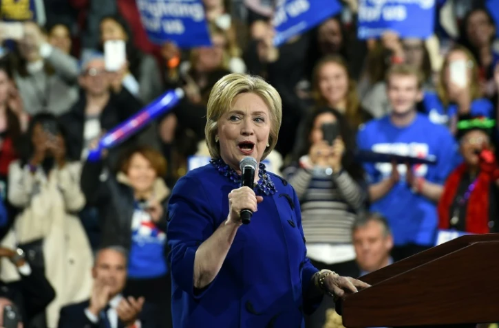 "Super mardi": Trump et Clinton confortés dans la course à la Maison Blanche