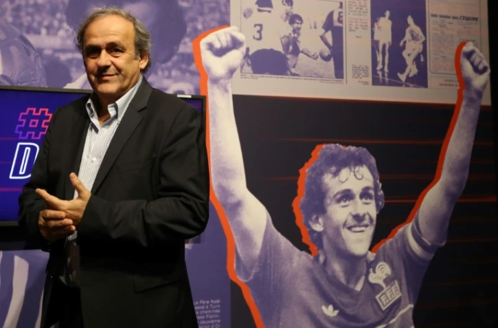 Michel Platini arrive pour recevoir une récompense en tant que "Légende du Sport", le 22 novembre 2019 au Musée National du Sport à Nice