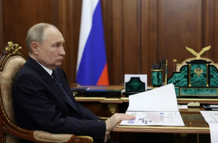 Le président russe Vladimir Poutine au Kremlin, le 7 avril 2025 à Moscou