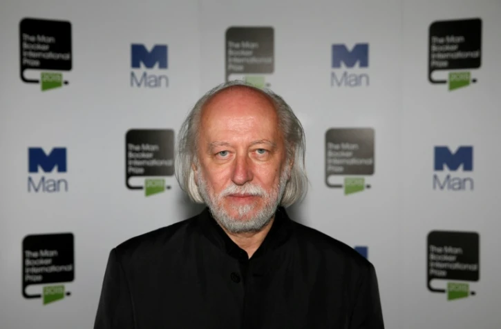 L'écrivain hongrois Laszlo Krasznahorkai, l'un des dix finalistes du prix Man Booker International 2015, au Victoria and Albert Museum de Londres, le 19 mai 2015