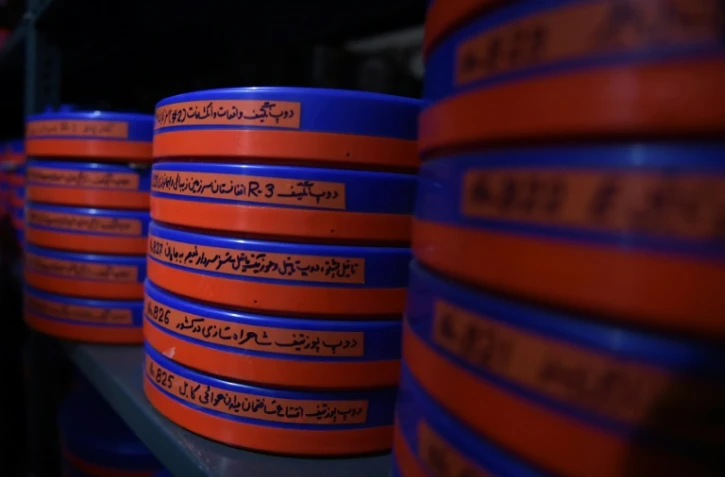Ces bobines, sur lesquelles figurent notamment des films oubliés et des images de l'Afghanistan avant qu'il ne glisse dans la violence, sont en cours de numérisation en vue de leur diffusion au grand public.