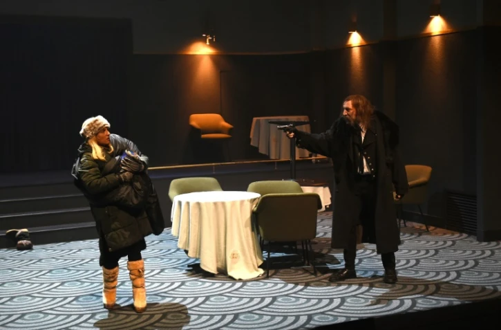 Mélanie Zucconi et Philippe Grand'Henry dans "Arctique" de la Belge Anne-Cécile Vandalem, le 17 juillet 2018 à Avignon
