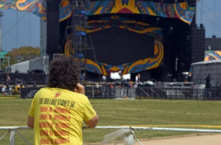 La scène sur laquelle les Rolling Stones vont se produire à Ciudad Deportiva à La Havane le 24 mars 2016