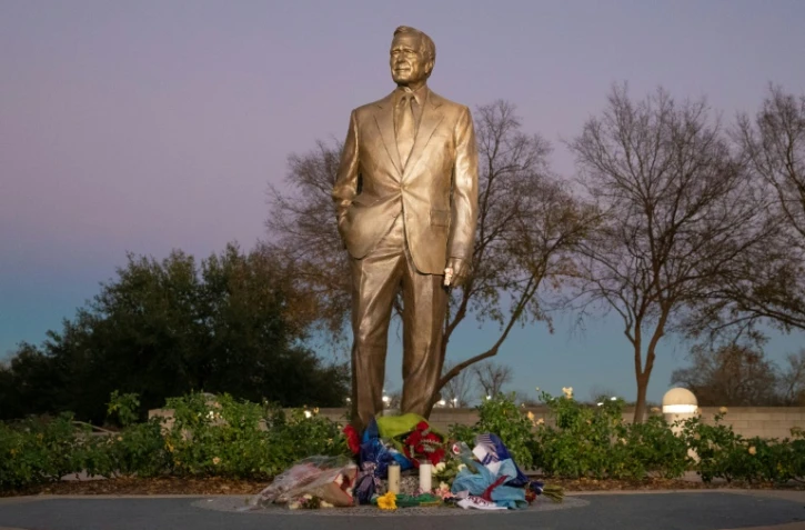 La statue de George H.W. Bush, à College Station, Texas (Texas) le 1er décembre 2018
