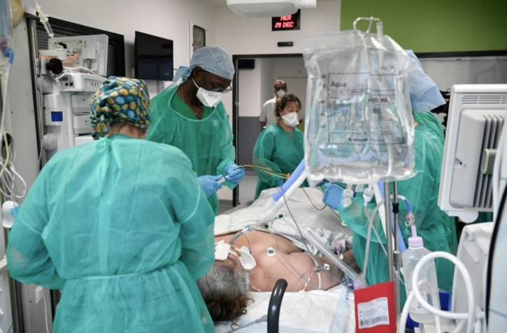 Le service réanimation de l'hopital Delafontaine, à Saint-Denis, le 29 décembre 2021