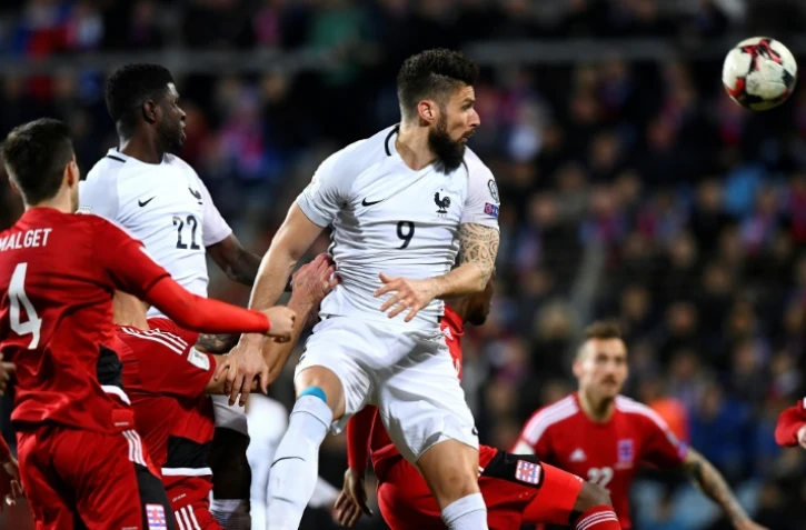 Une tête d'Olivier Giroud, auteur d'un doublé au Luxembourg, le 25 mars 2017